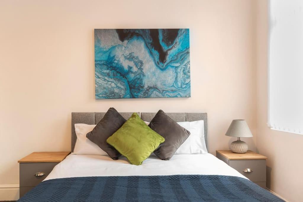 3-Bedroom Home In Liverpool L15 With Free Parking Εξωτερικό φωτογραφία